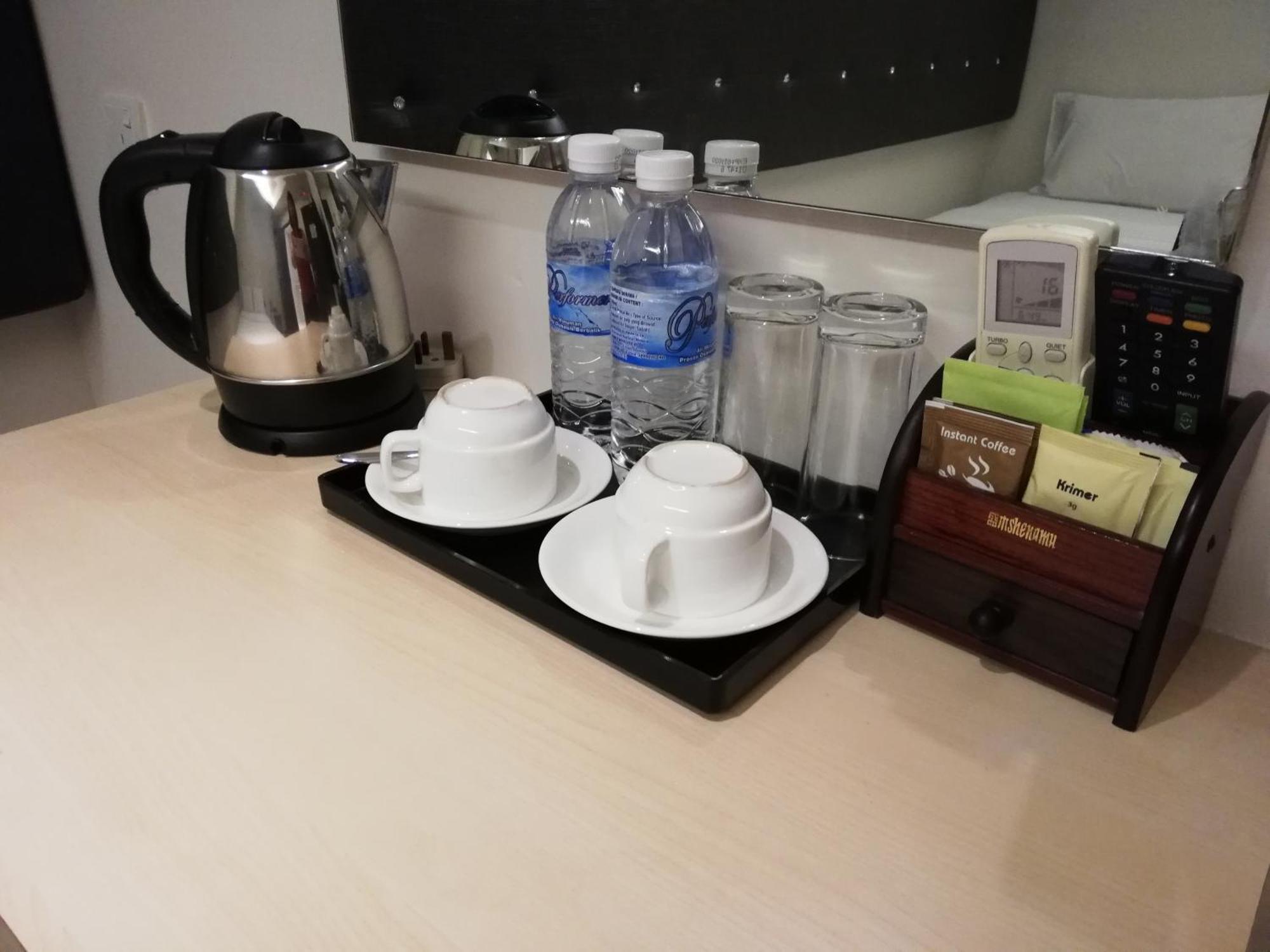 Ease Hotel Kota Kinabalu Zewnętrze zdjęcie