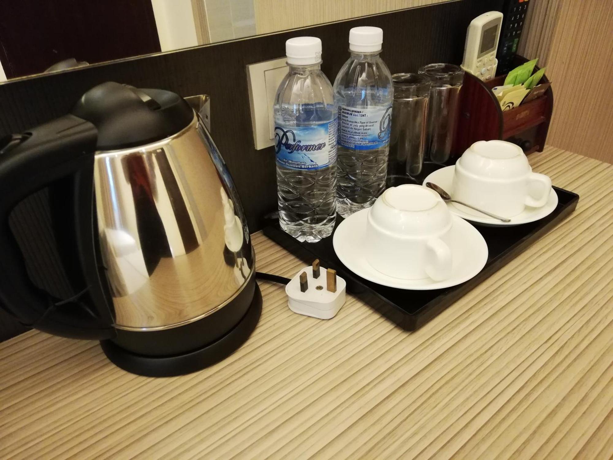 Ease Hotel Kota Kinabalu Zewnętrze zdjęcie